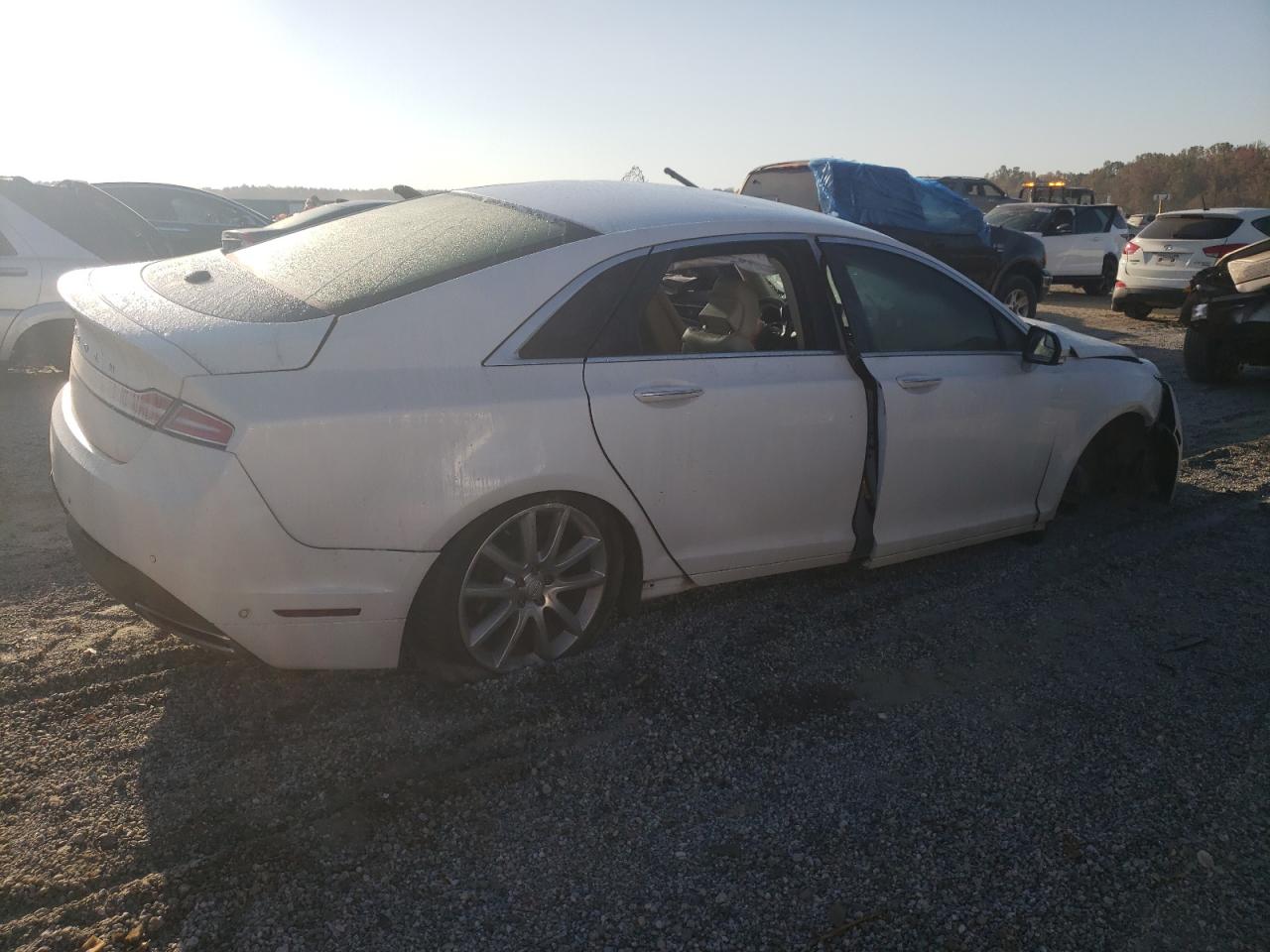 2015 Lincoln MKZ - Image 3