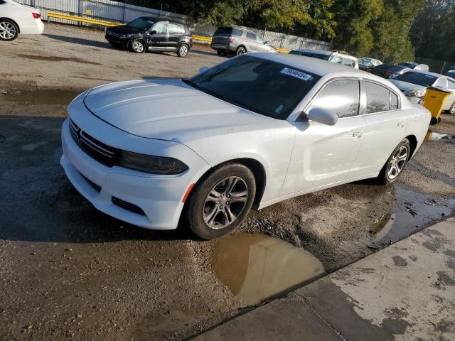 Greenwell Springs, LA에서 판매 중인 2015 Dodge Charger Se - Undercarriage