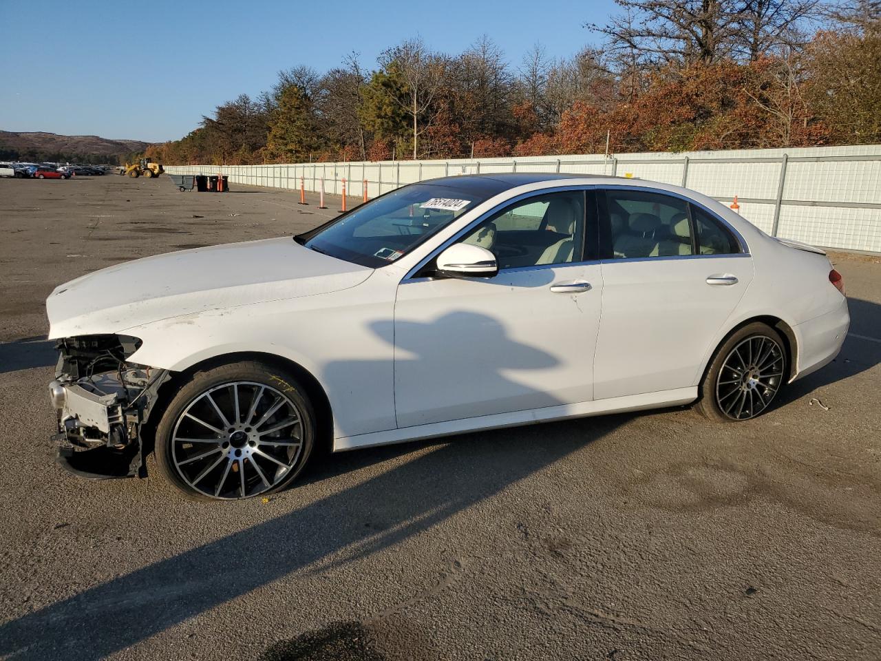 WDDZF4KB3HA113190 2017 Mercedes-Benz E 300 4Matic