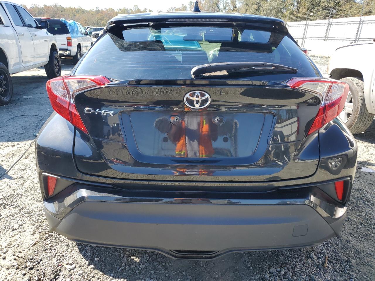 2022 Toyota C-Hr Xle VIN: NMTKHMBX6NR142102 Lot: 77479244