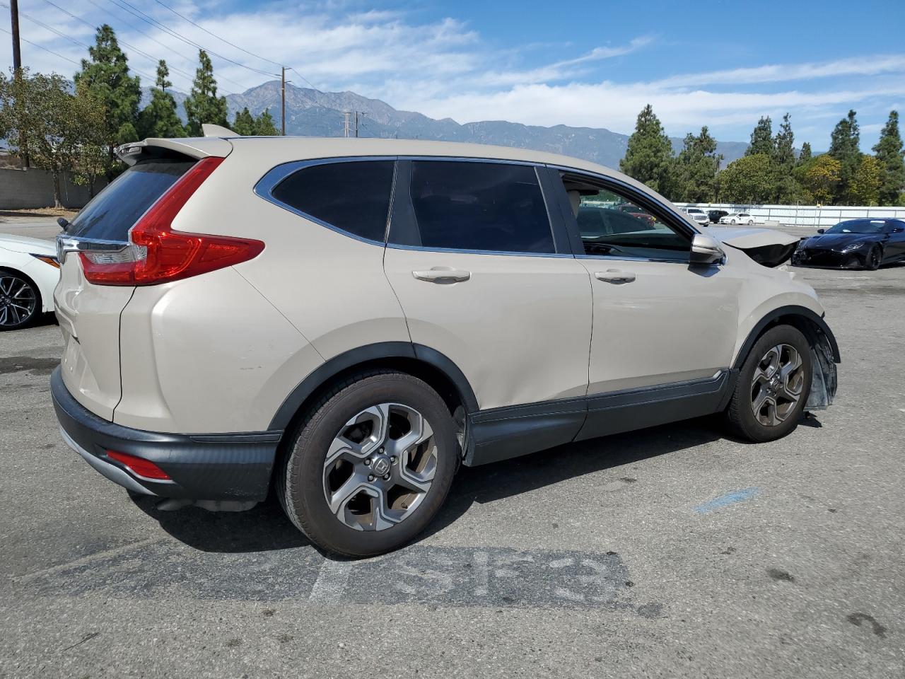 2018 Honda CR-V - Image 3