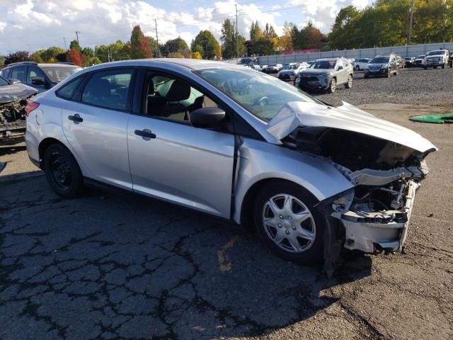 Sedans FORD FOCUS 2015 Silver