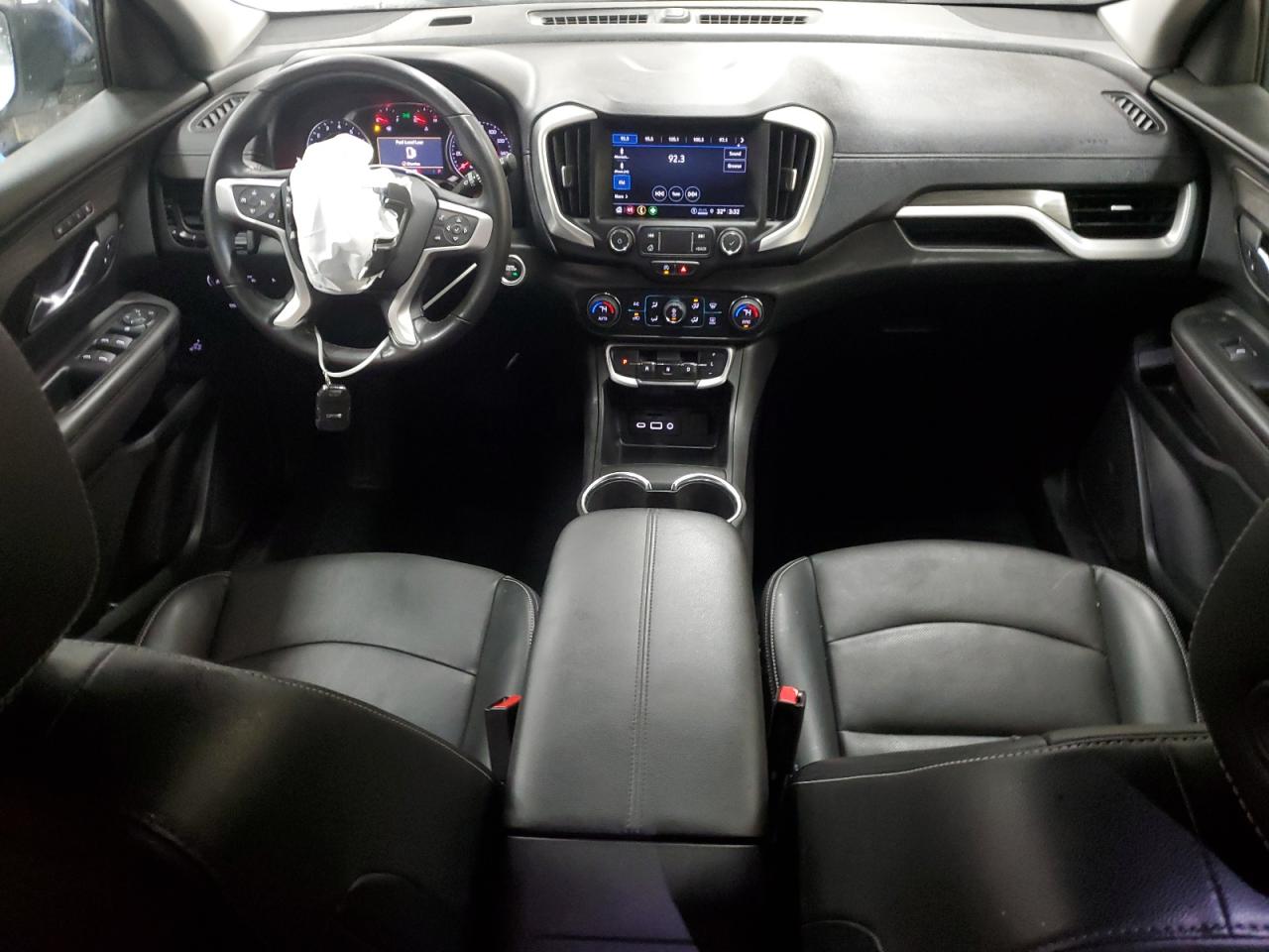 2022 GMC Terrain - Image 8