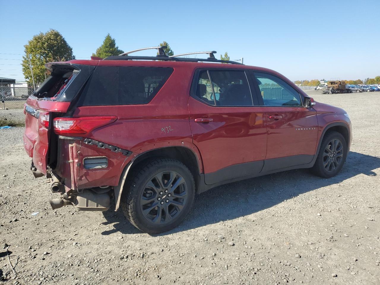 2020 Chevrolet Traverse - Image 3