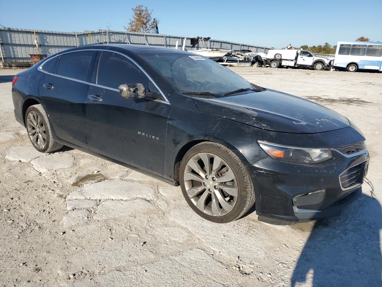 2018 Chevrolet Malibu - Image 4