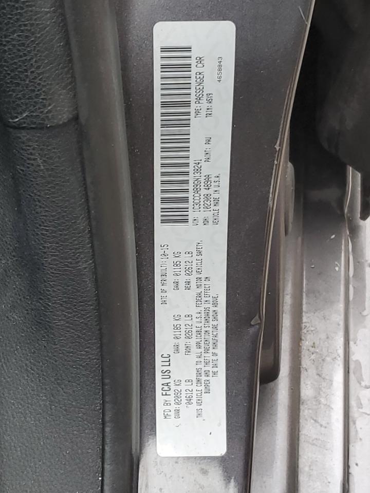 2016 Chrysler 200 - Image 12