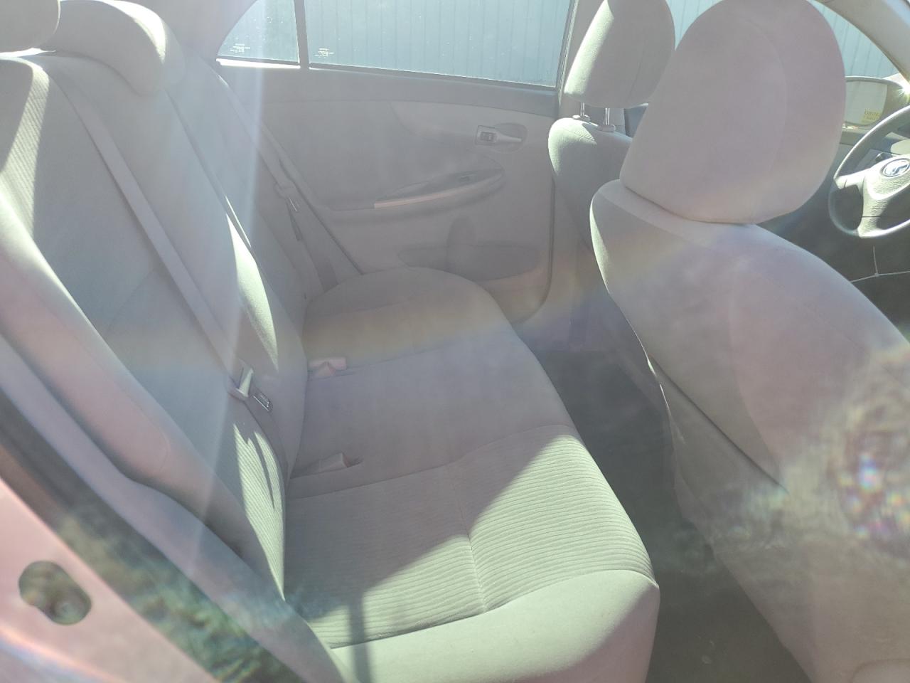 2010 Toyota Corolla - Image 10