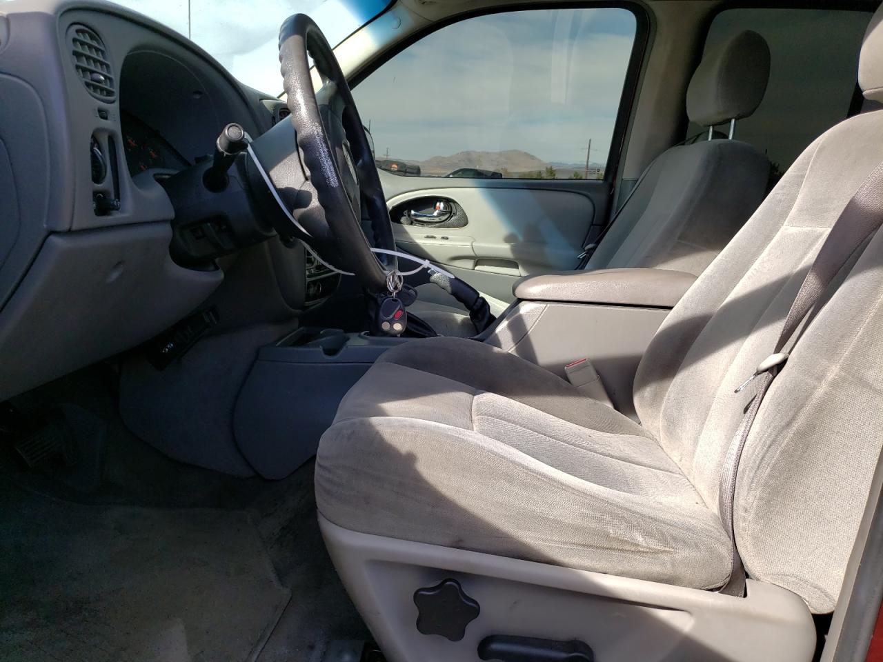 2005 Chevrolet Trailblazer Ls VIN: 1GNDT13S852215852 Lot: 75456274