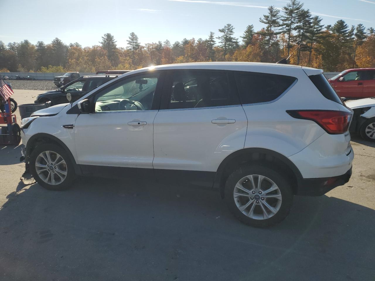 2019 Ford Escape - Image 2