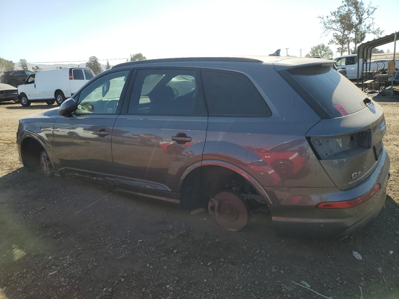 WA1VAAF70KD010806 2019 AUDI Q7 - Image 2