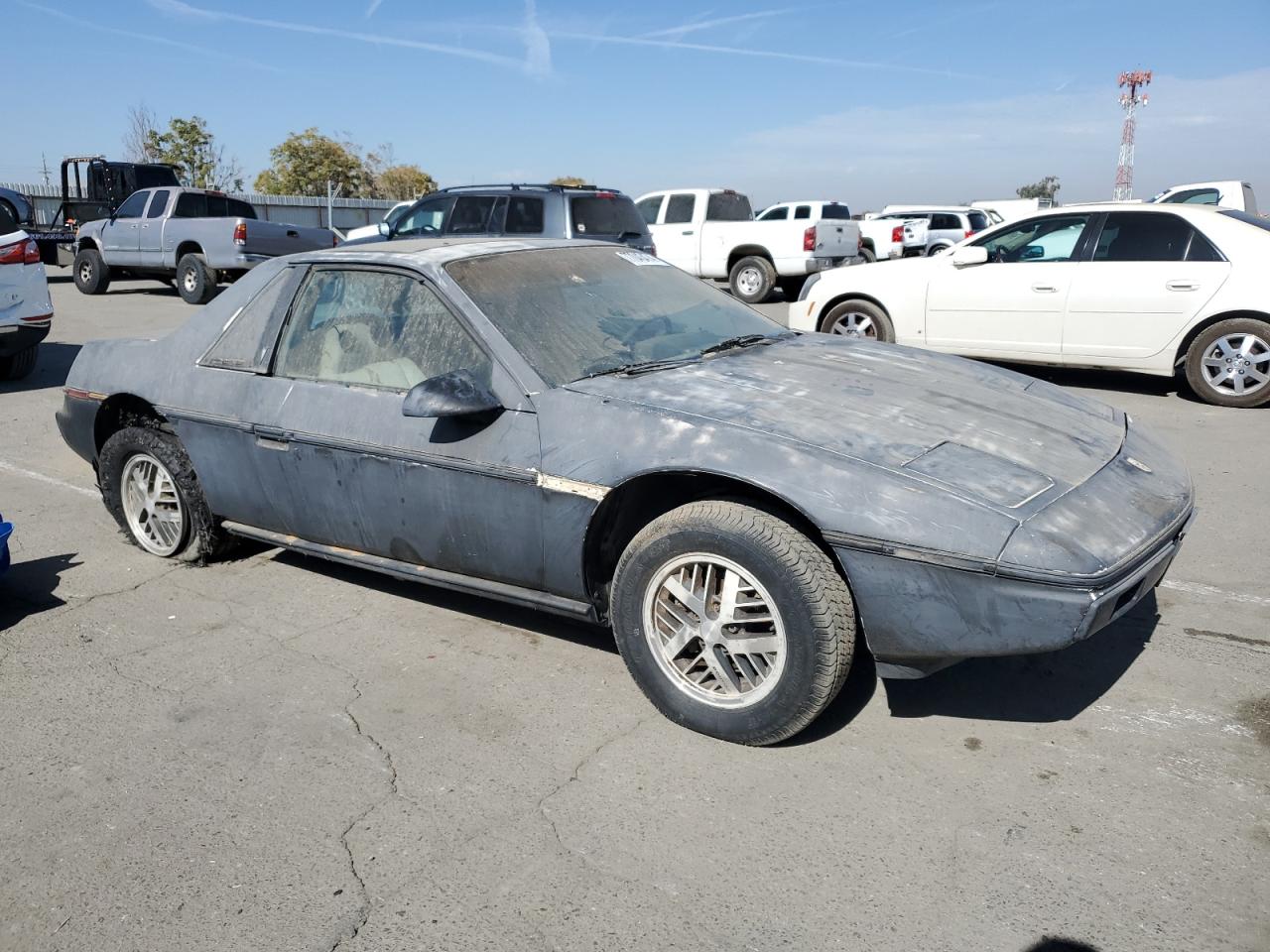 1986 Pontiac Fiero Sport VIN: 1G2PM37R2FP239143 Lot: 77043474