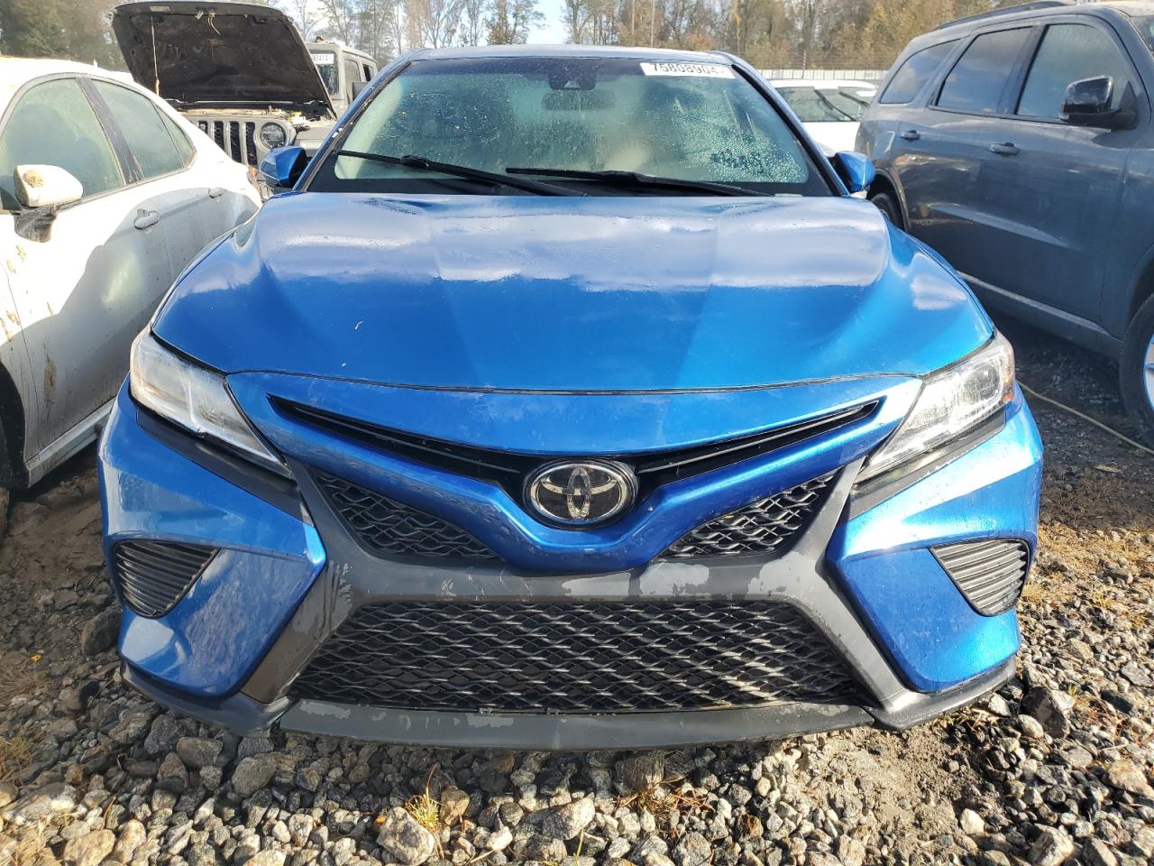 VIN 4T1B11HK5JU124420 2018 TOYOTA CAMRY no.5