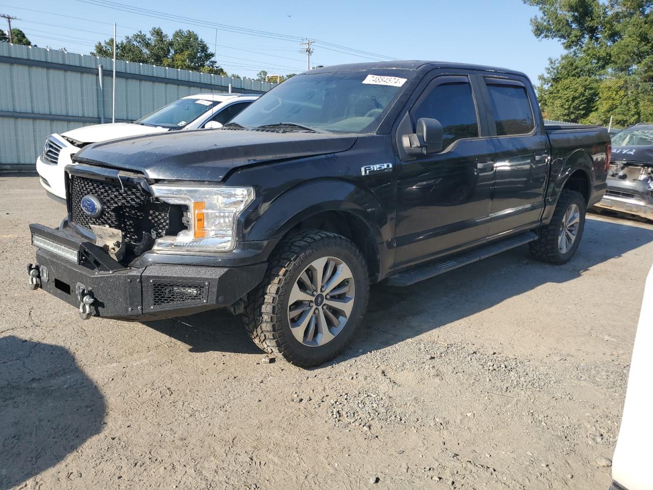 VIN 1FTEW1E56JKF52347 2018 FORD F-150 no.1