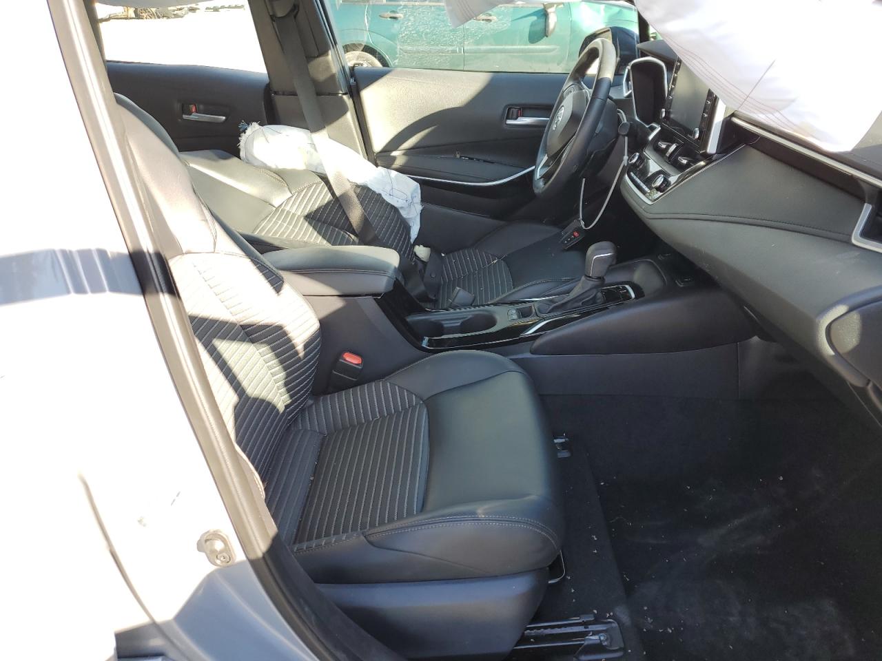 2022 Toyota Corolla - Image 7