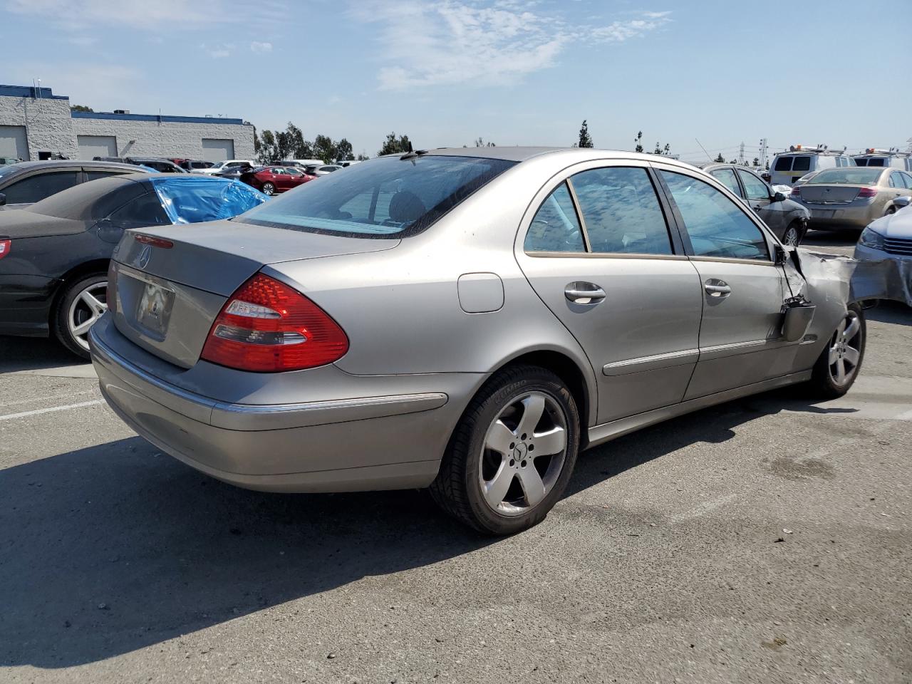 2004 Mercedes-Benz E-klasse - Image 3