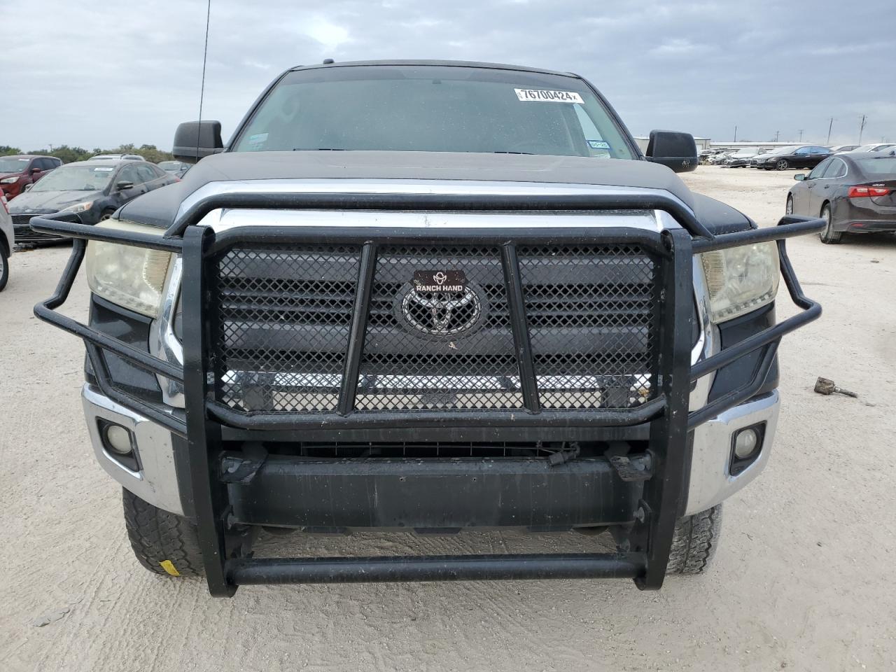 2014 Toyota Tundra - Image 5