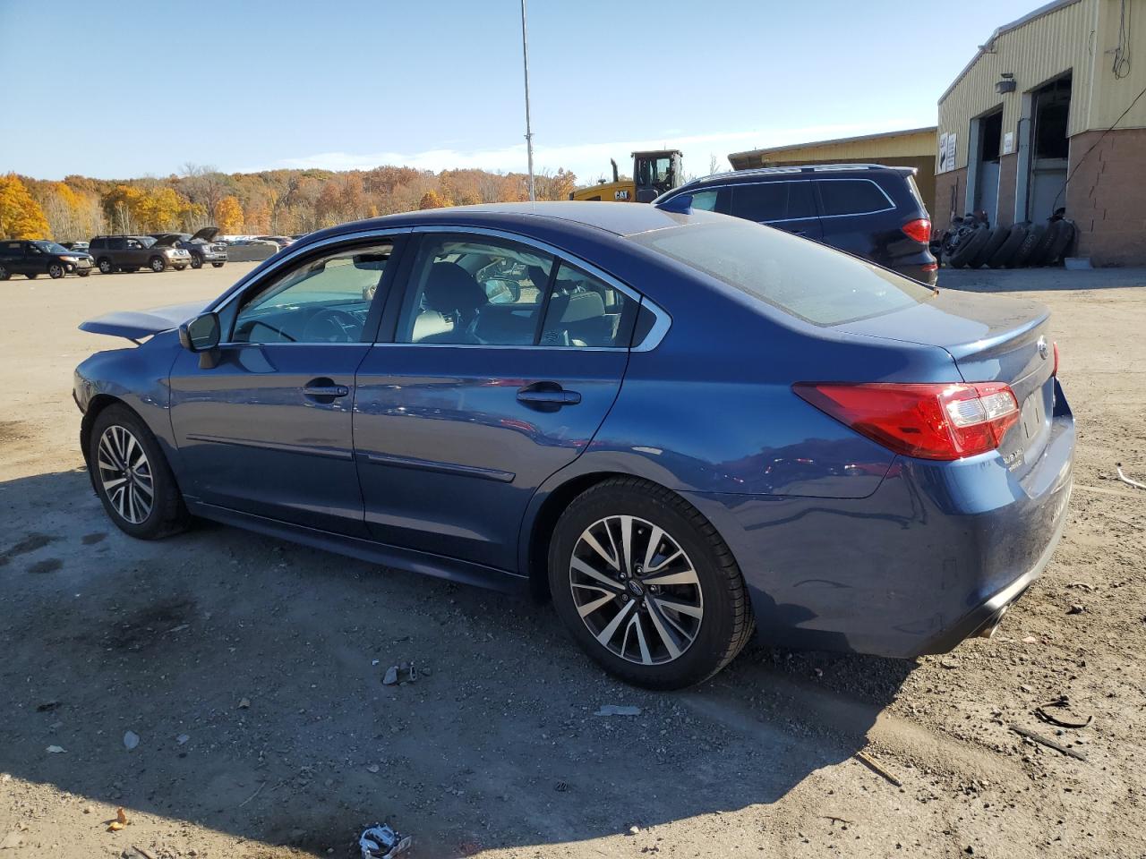 2019 Subaru Legacy - Image 2
