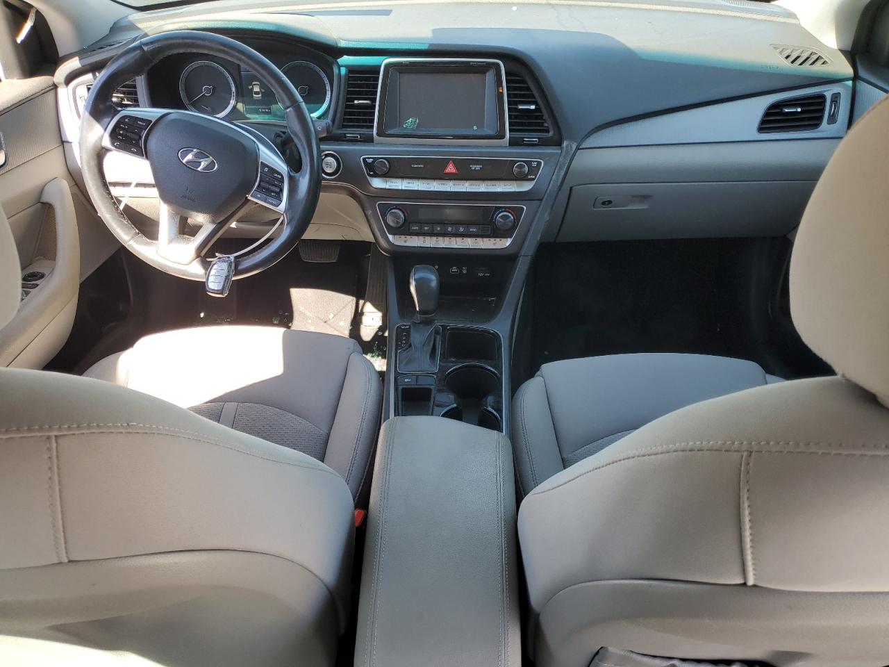 2019 Hyundai Sonata - Image 8