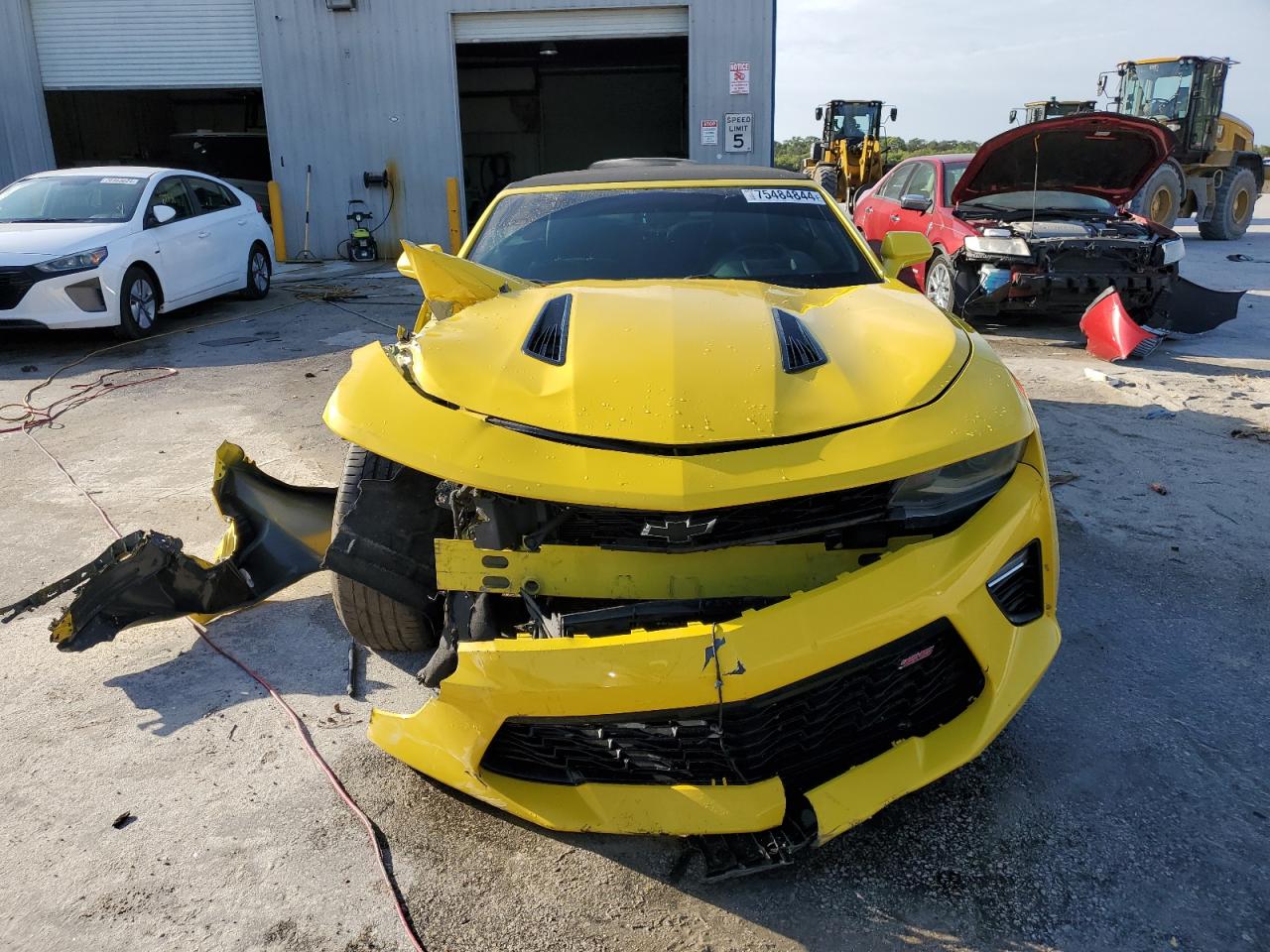 2018 Chevrolet Camaro - Image 5