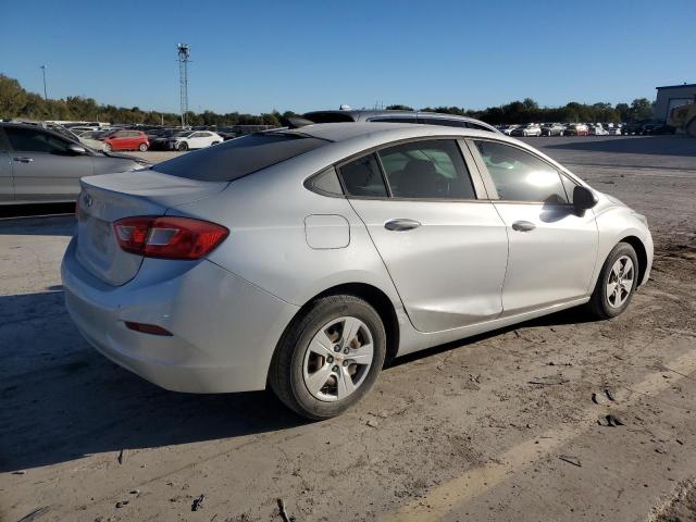  CHEVROLET CRUZE 2018 Srebrny