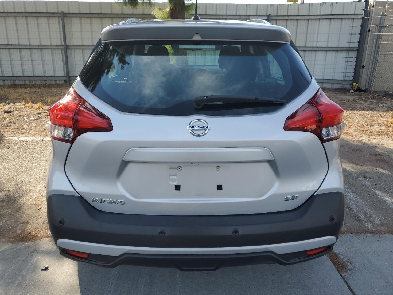 2020 Nissan Kicks Sr VIN: 3N1CP5DV0LL505090 Lot: 75034874