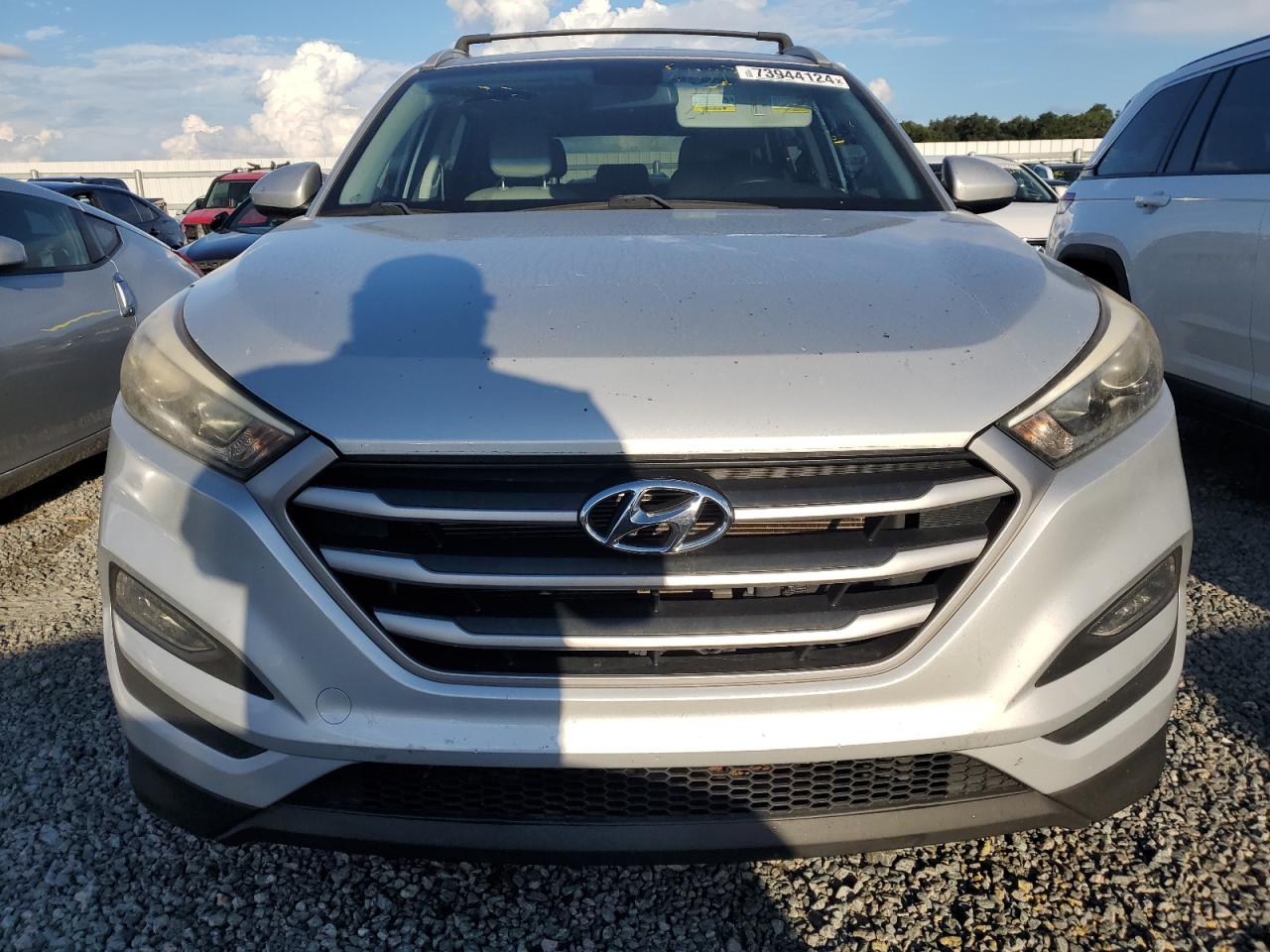 2017 Hyundai Tucson - Image 5