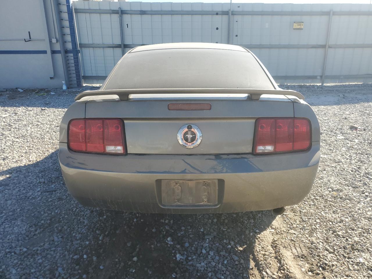 1ZVFT80N155113345 2005 Ford Mustang