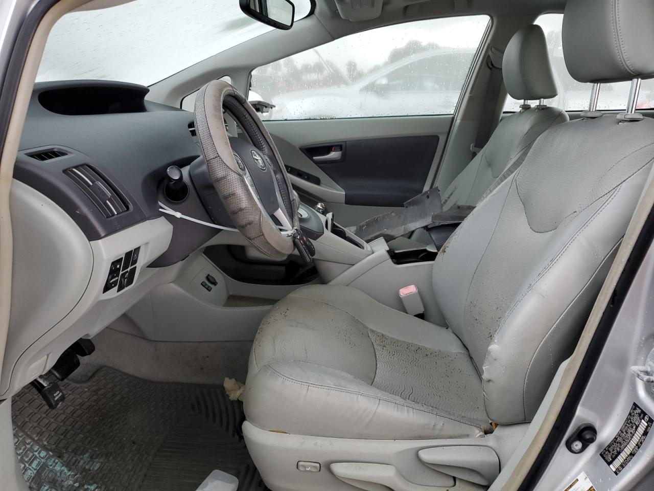 2010 Toyota Prius - Image 7