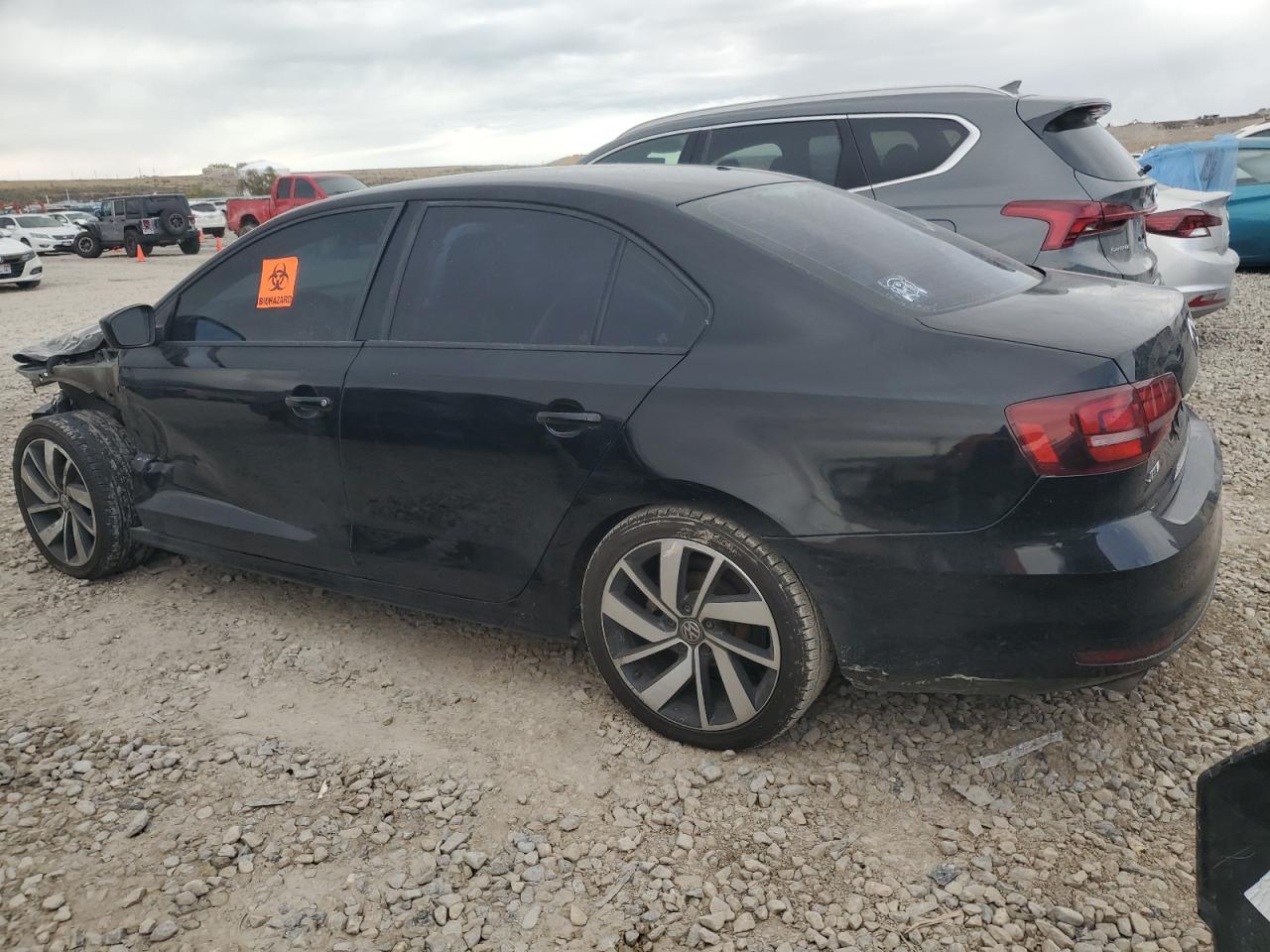 2016 Volkswagen Jetta - Image 2