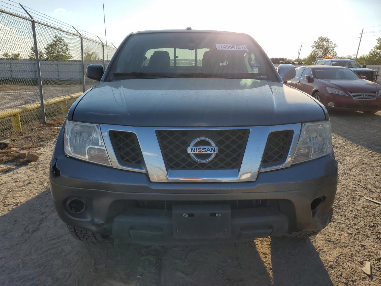 2016 Nissan Navara (Frontier) - Image 5