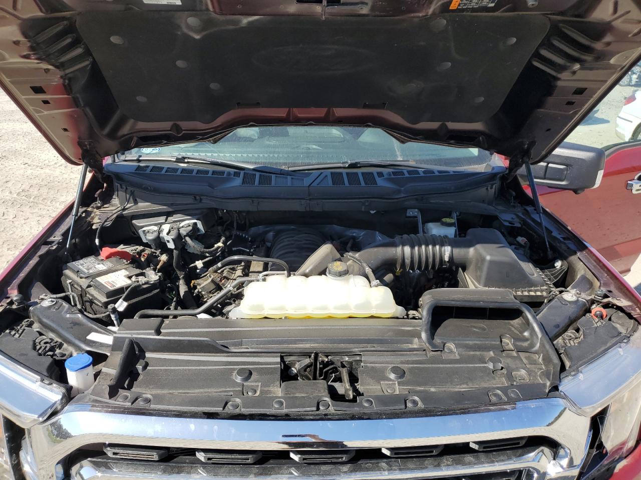 2022 Ford F-150 - Image 11