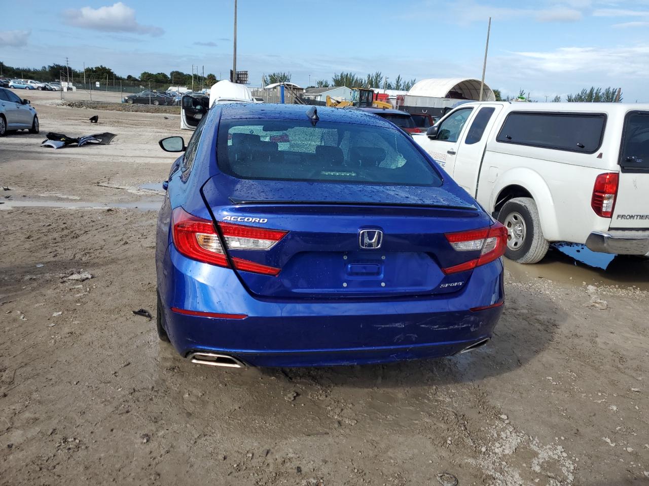 2022 Honda Accord Sport VIN: 1HGCV1F32NA067367 Lot: 76814474