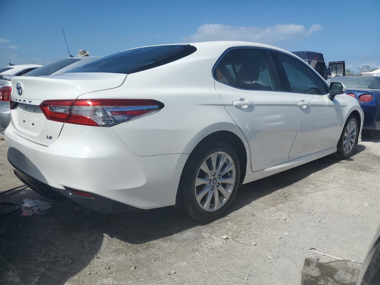 2018 Toyota Camry L VIN: JTNB11HK6J3014949 Lot: 76704364