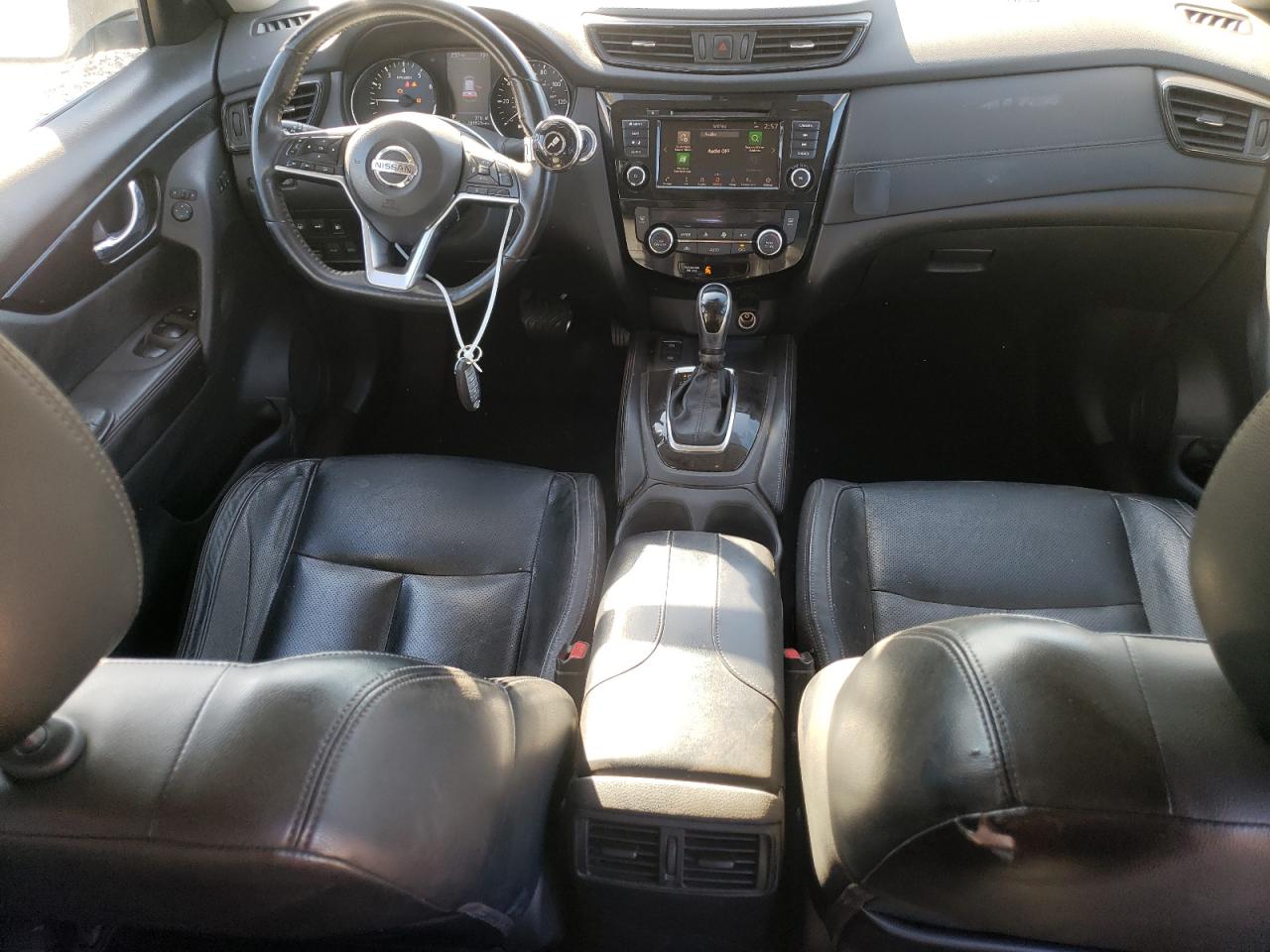 2018 Nissan Rogue - Image 8