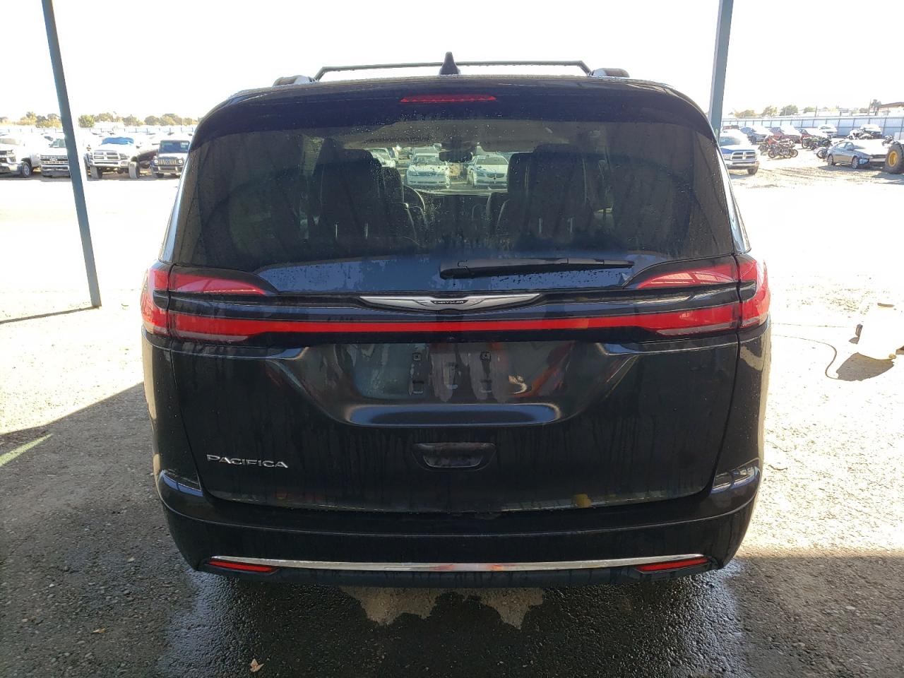 2022 Chrysler Pacifica - Image 6