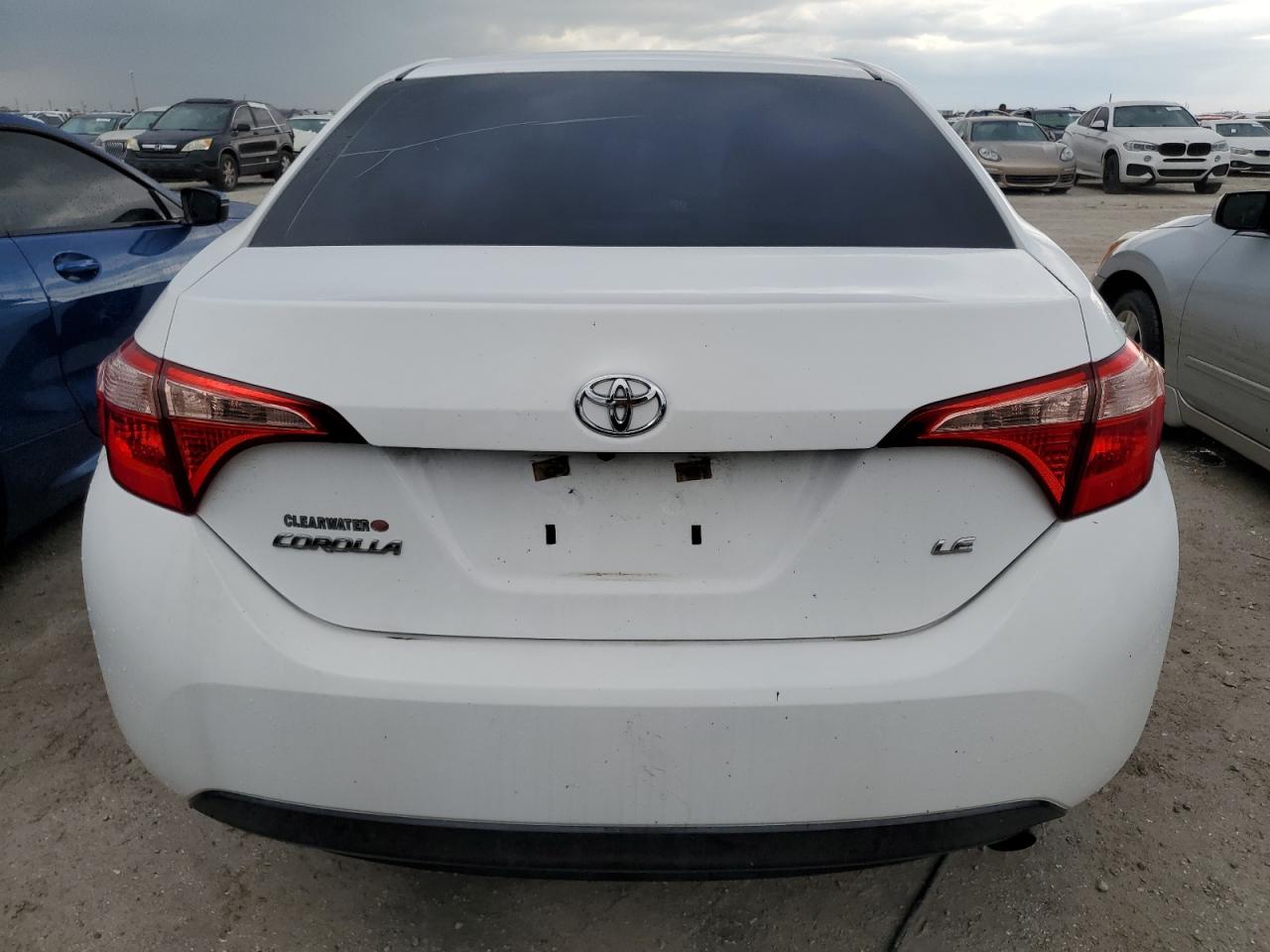 2018 Toyota Corolla L VIN: 5YFBURHE5JP747862 Lot: 78048454