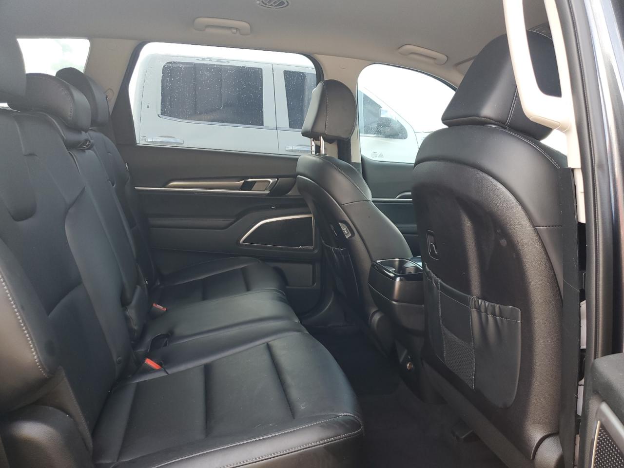 2024 Kia Telluride - Image 11