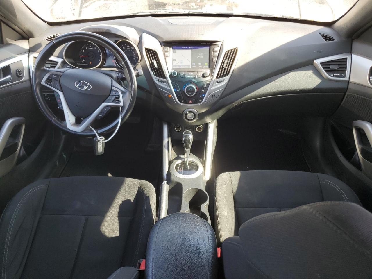 KMHTC6ADXHU322346 2017 Hyundai Veloster