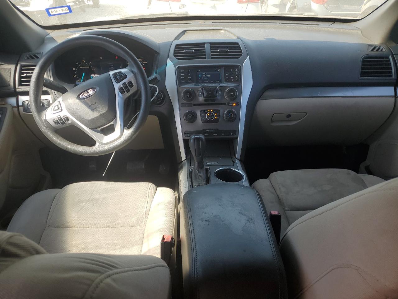 2014 Ford Explorer - Image 8