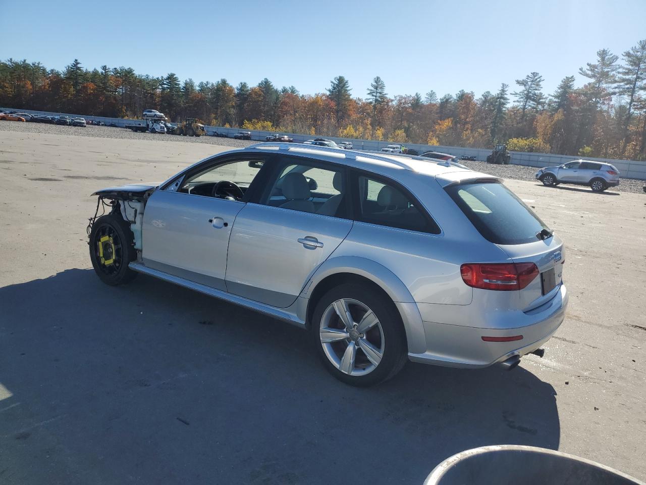 2013 Audi A4 - Image 2