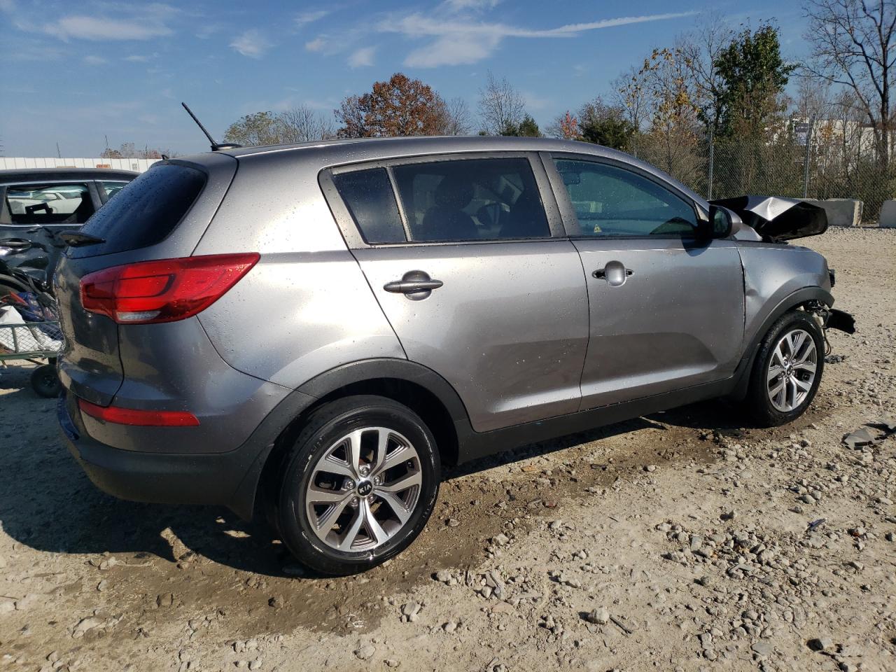 VIN KNDPB3AC5G7856785 2016 KIA SPORTAGE no.3