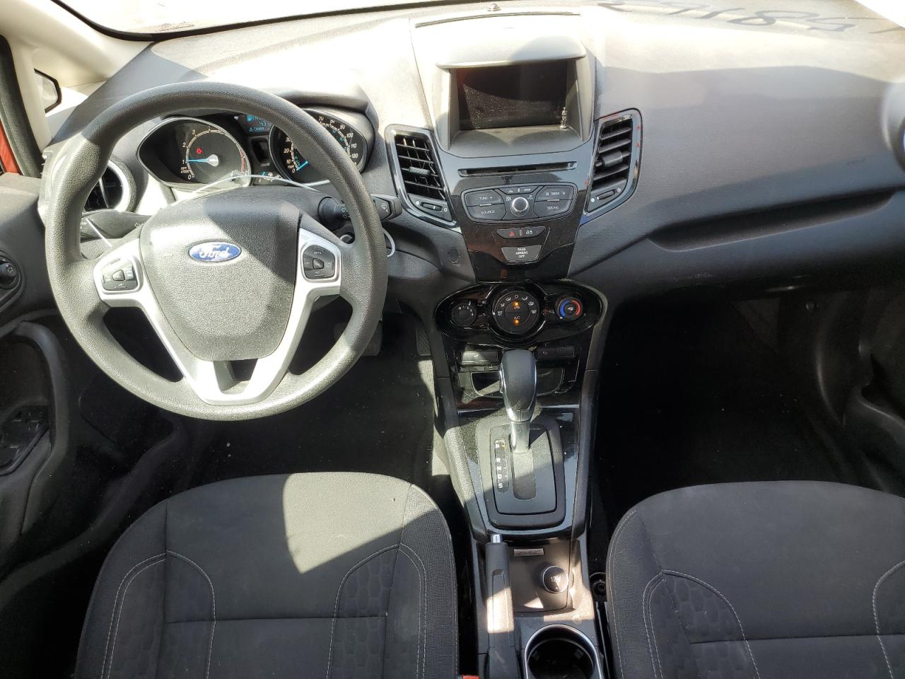 3FADP4BJ5KM105116 2019 Ford Fiesta Se