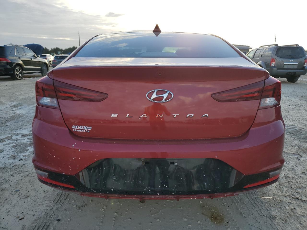 2019 Hyundai Elantra Sel VIN: KMHD84LF4KU806447 Lot: 75102964