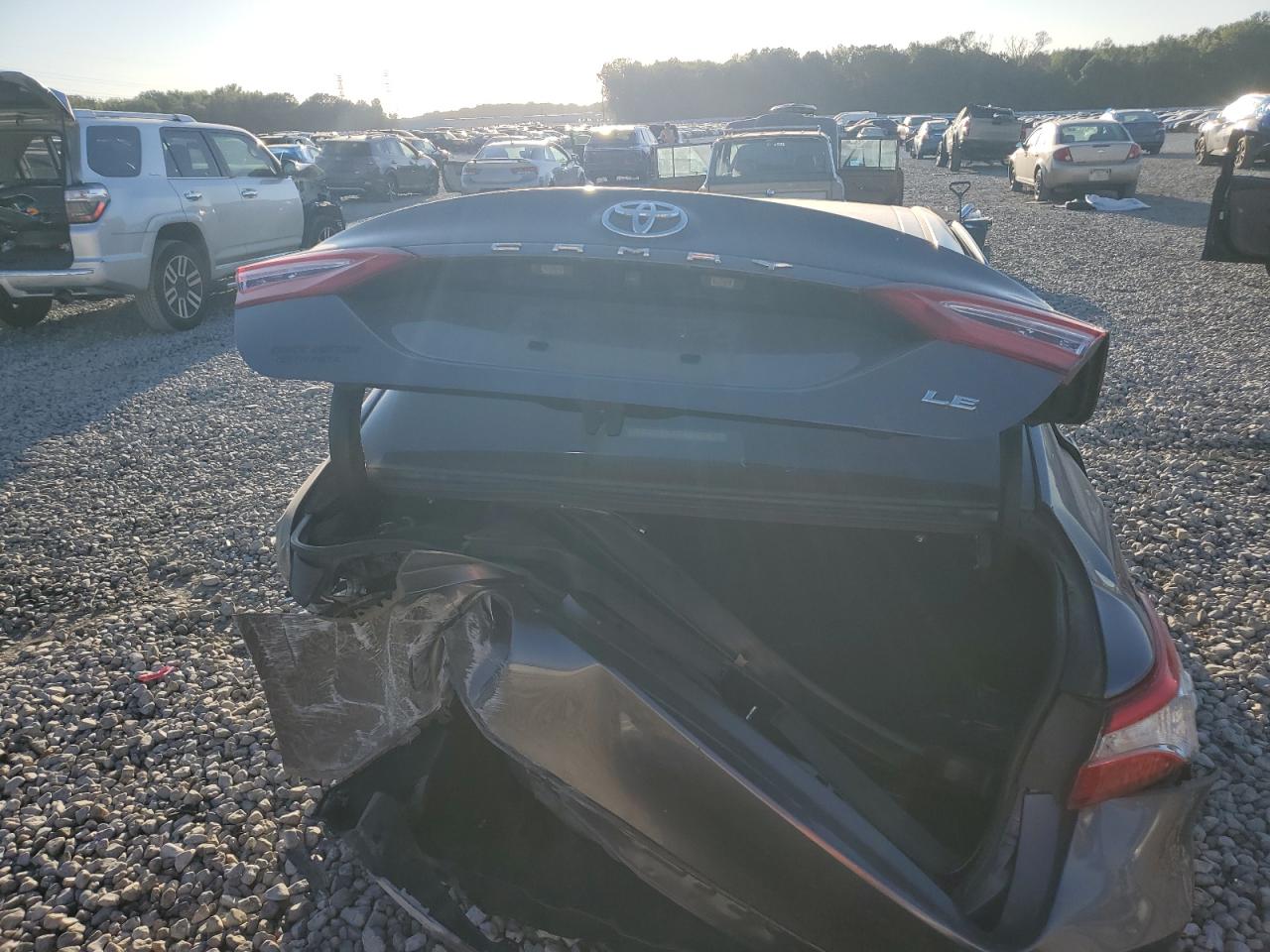 4T1B11HK1KU762312 2019 Toyota Camry L