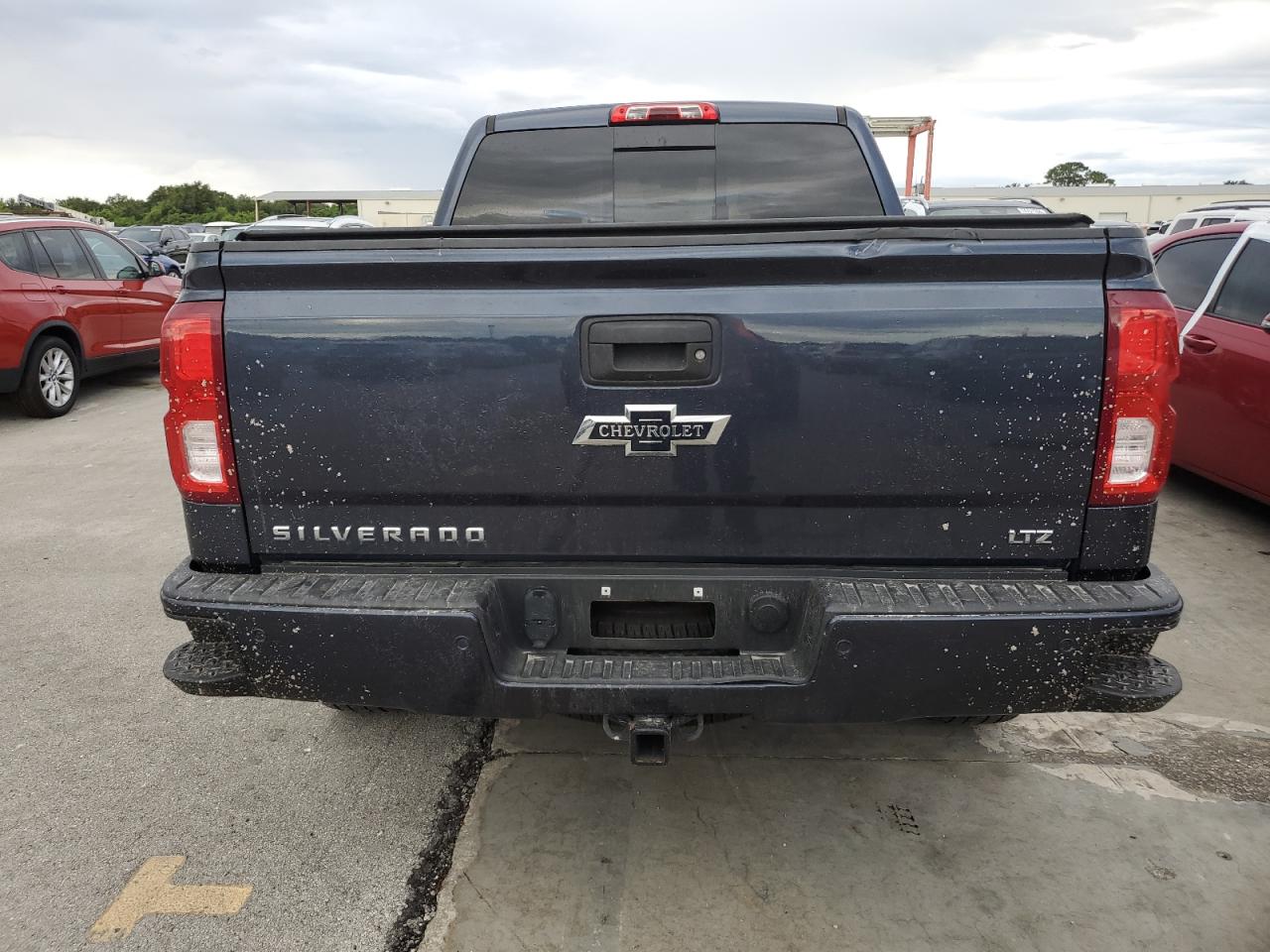 3GCUKSECXJG406276 2018 Chevrolet Silverado K1500 Ltz