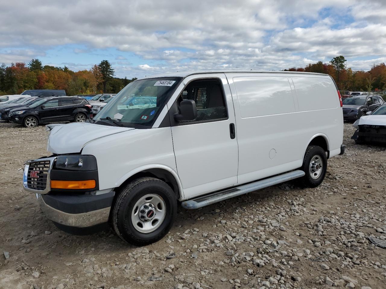 2017 GMC Savana - Image 1