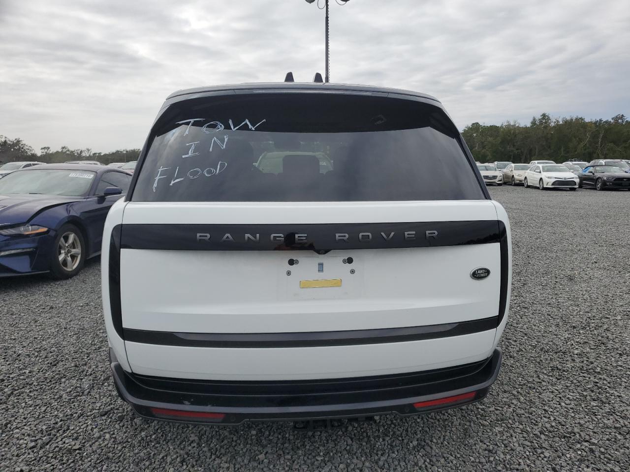 2023 Land Rover Range Rover Se VIN: SALKP9FU5PA040042 Lot: 75801594