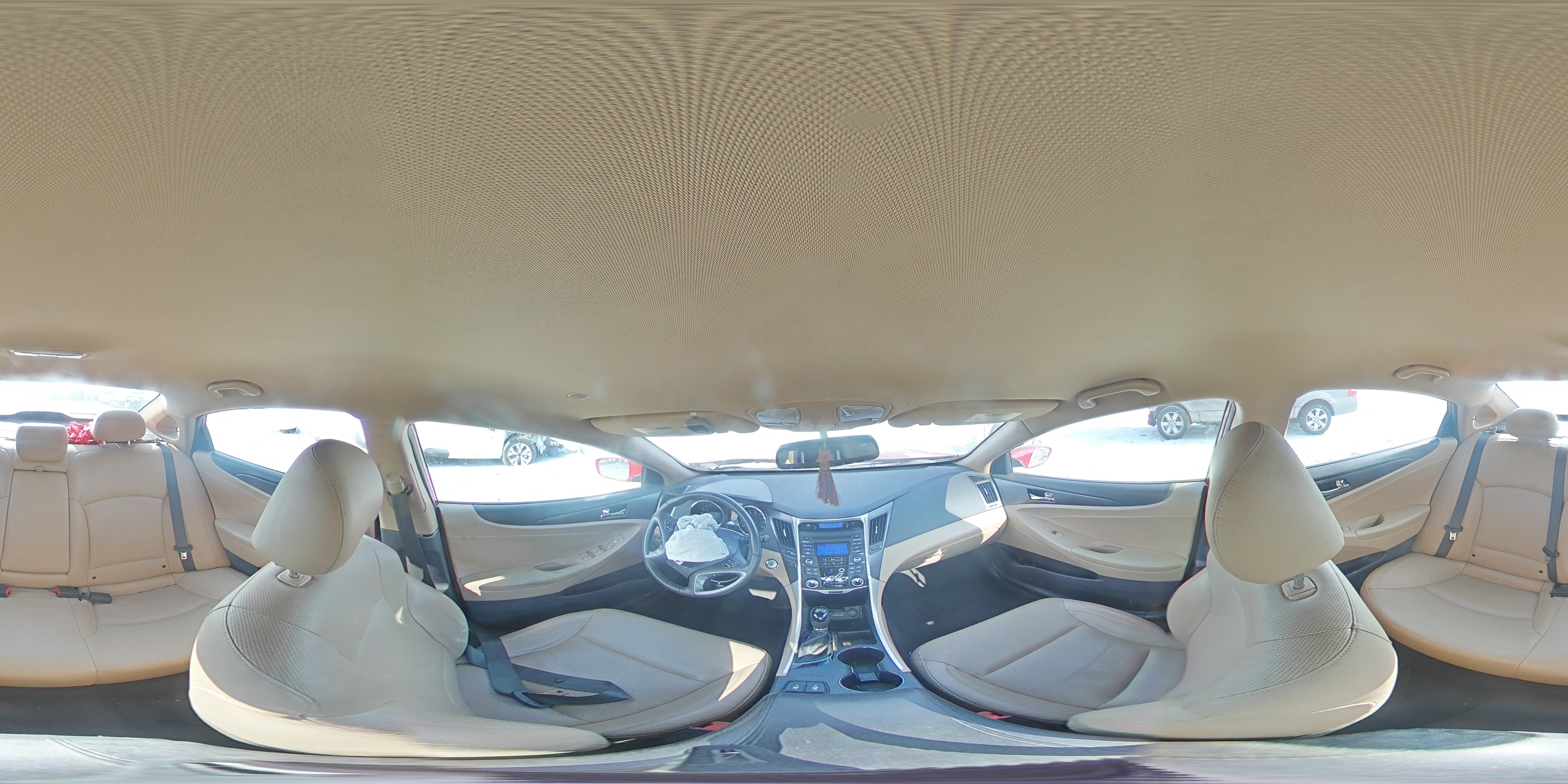 2012 Hyundai Sonata - Image 12