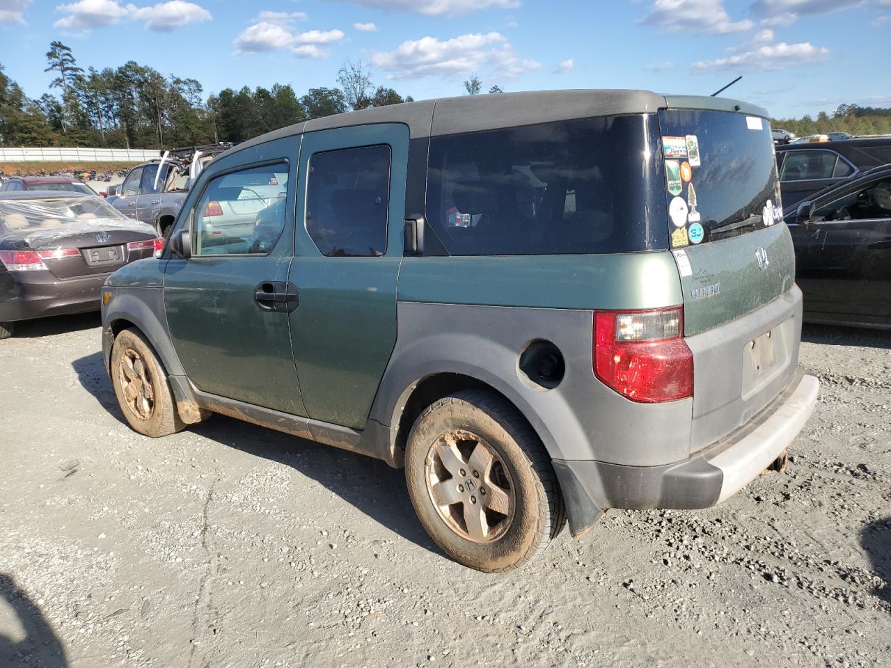 2004 Honda Element - Image 2