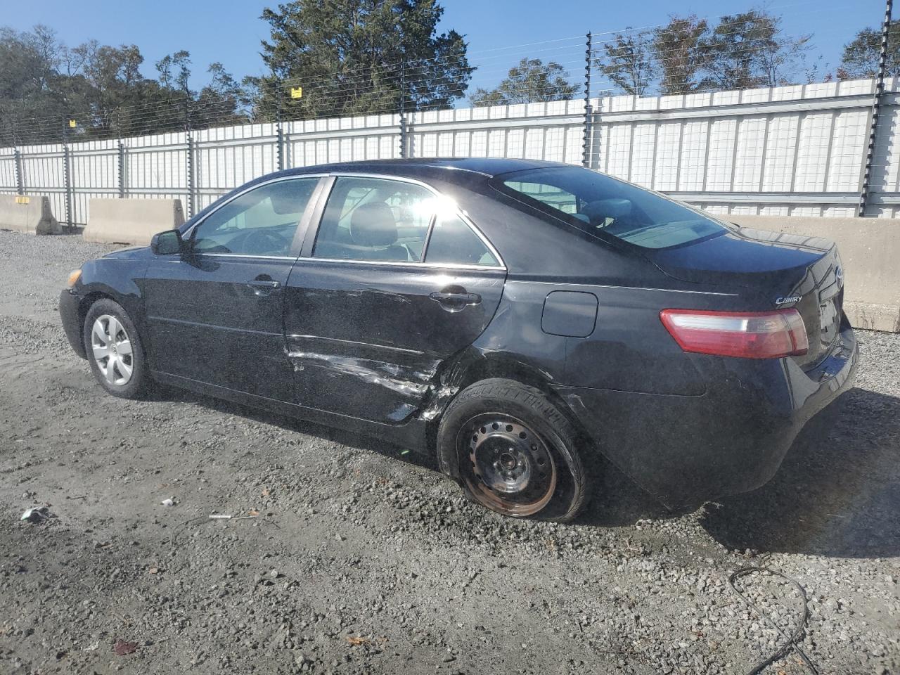 2009 Toyota Camry - Image 2
